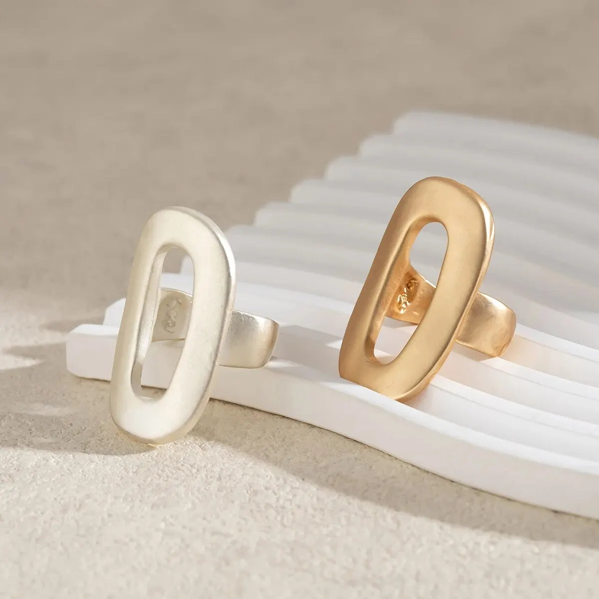 Exaggerated Big Hollow Out Geometric Oval Rings for Women Adjustable