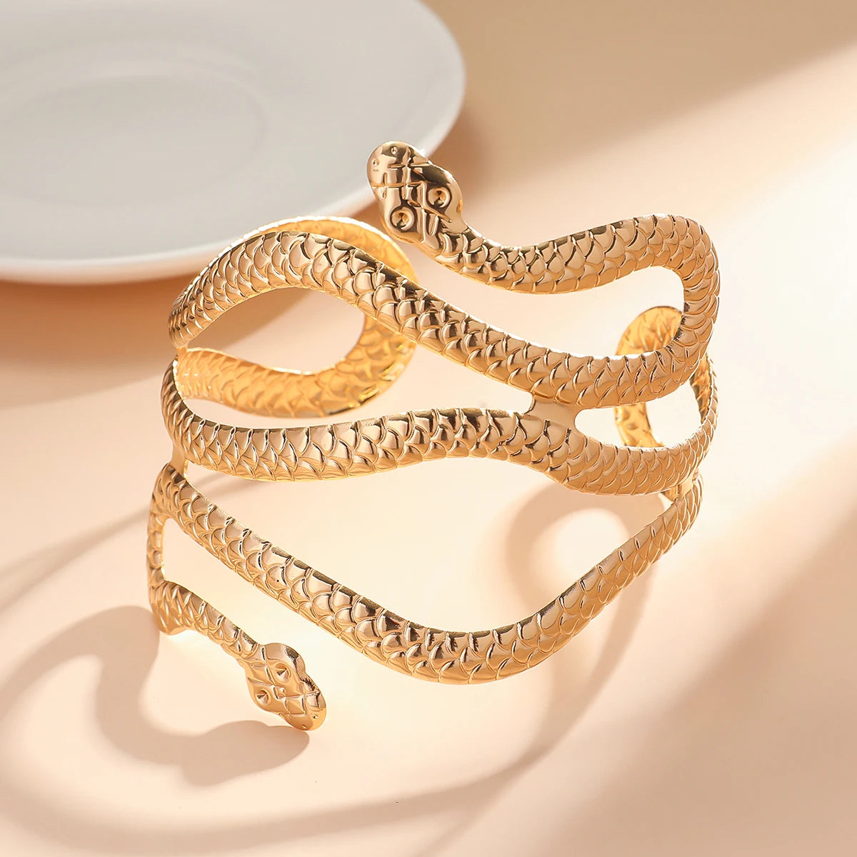 Women's European and American Fashion Gold Geometric Arm Chain Bracelet