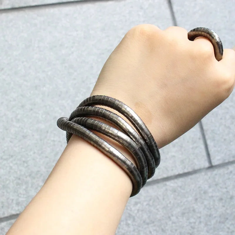 Men and Women Punk Hip-hop Style Snake Necklace Collarbone