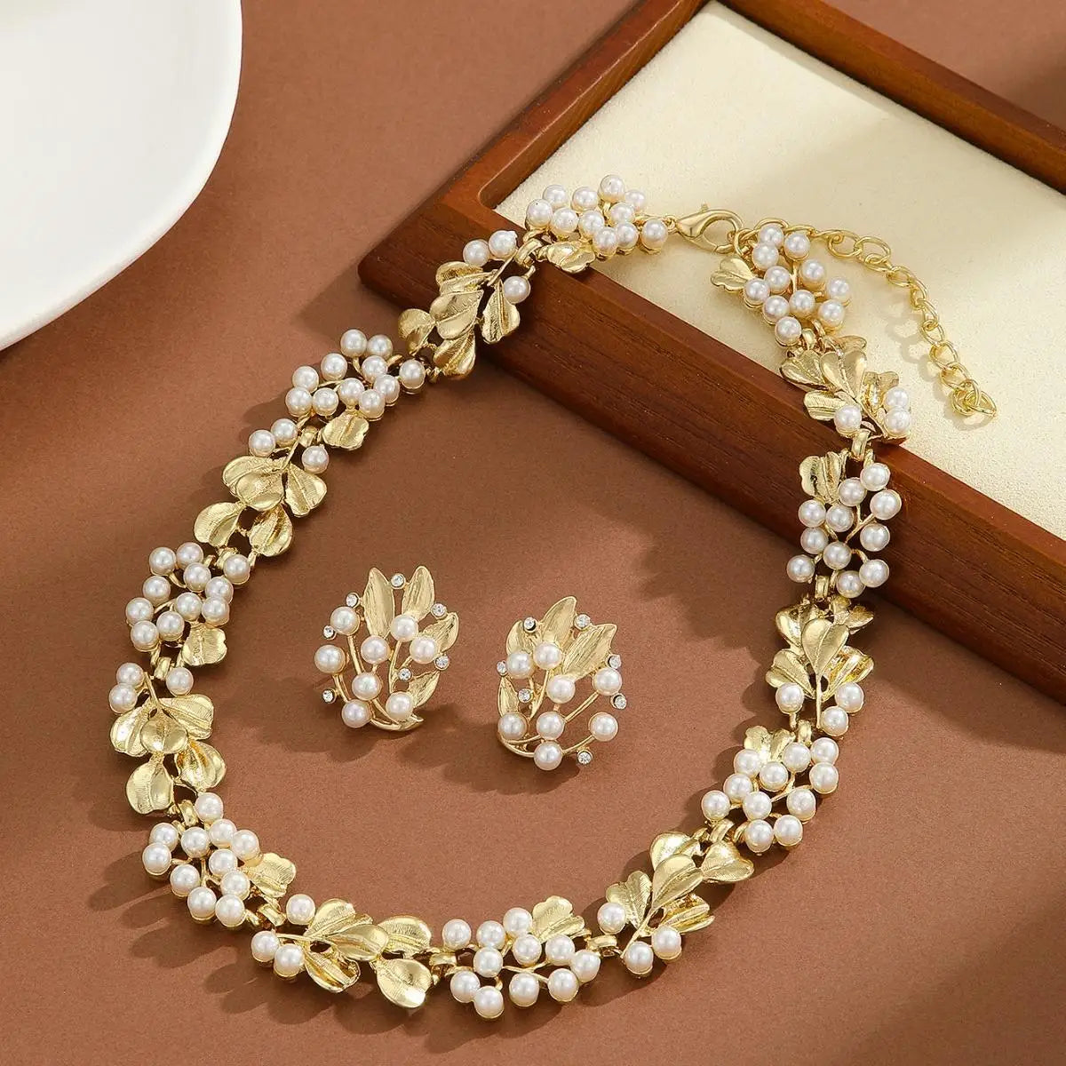 pearl necklace, earring set, versatile jewelry