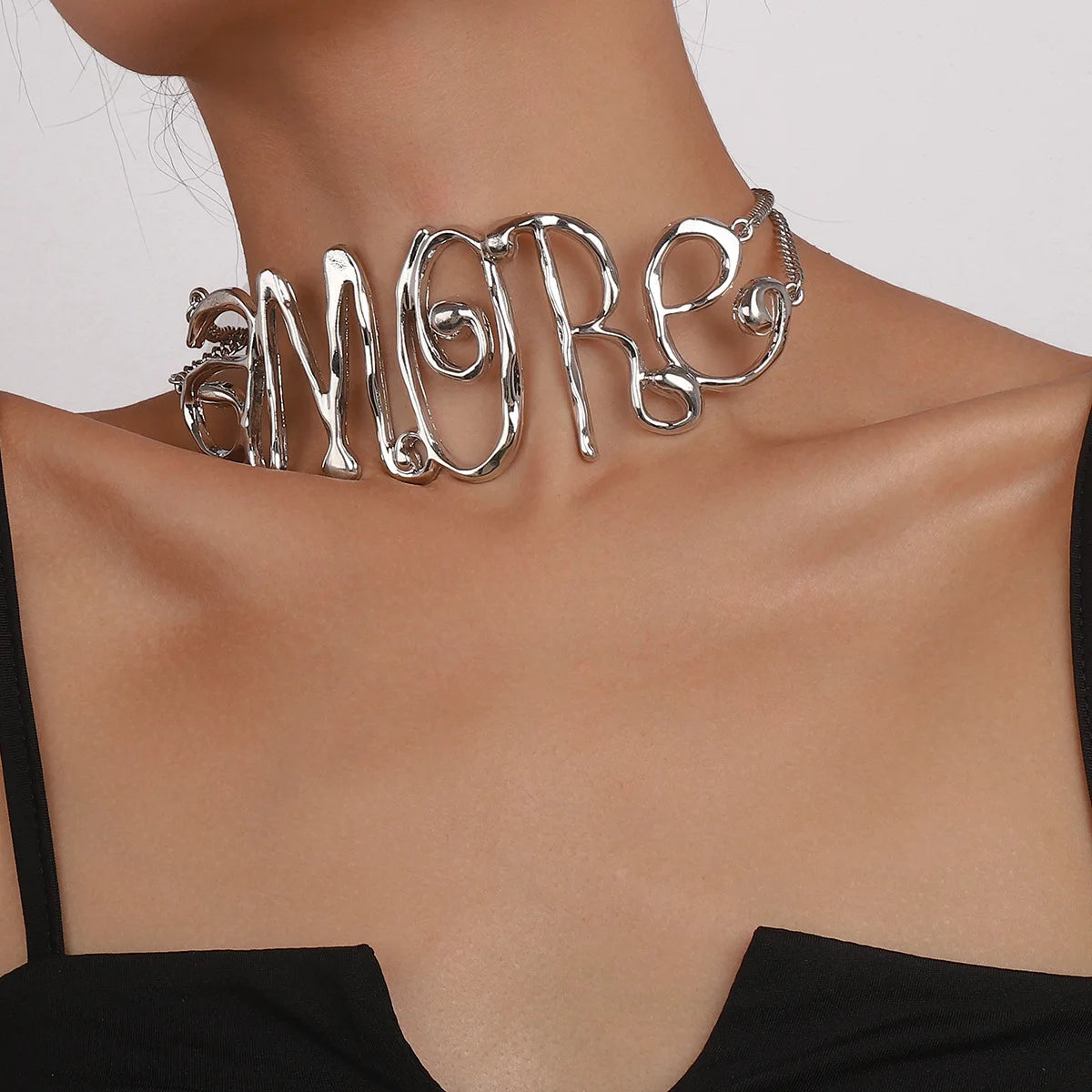2023 Necklace New Heavy Metal Hip-hop Exaggerated Letter Love Choker Necklace Party Jewelry for Woman Gift Wholesale