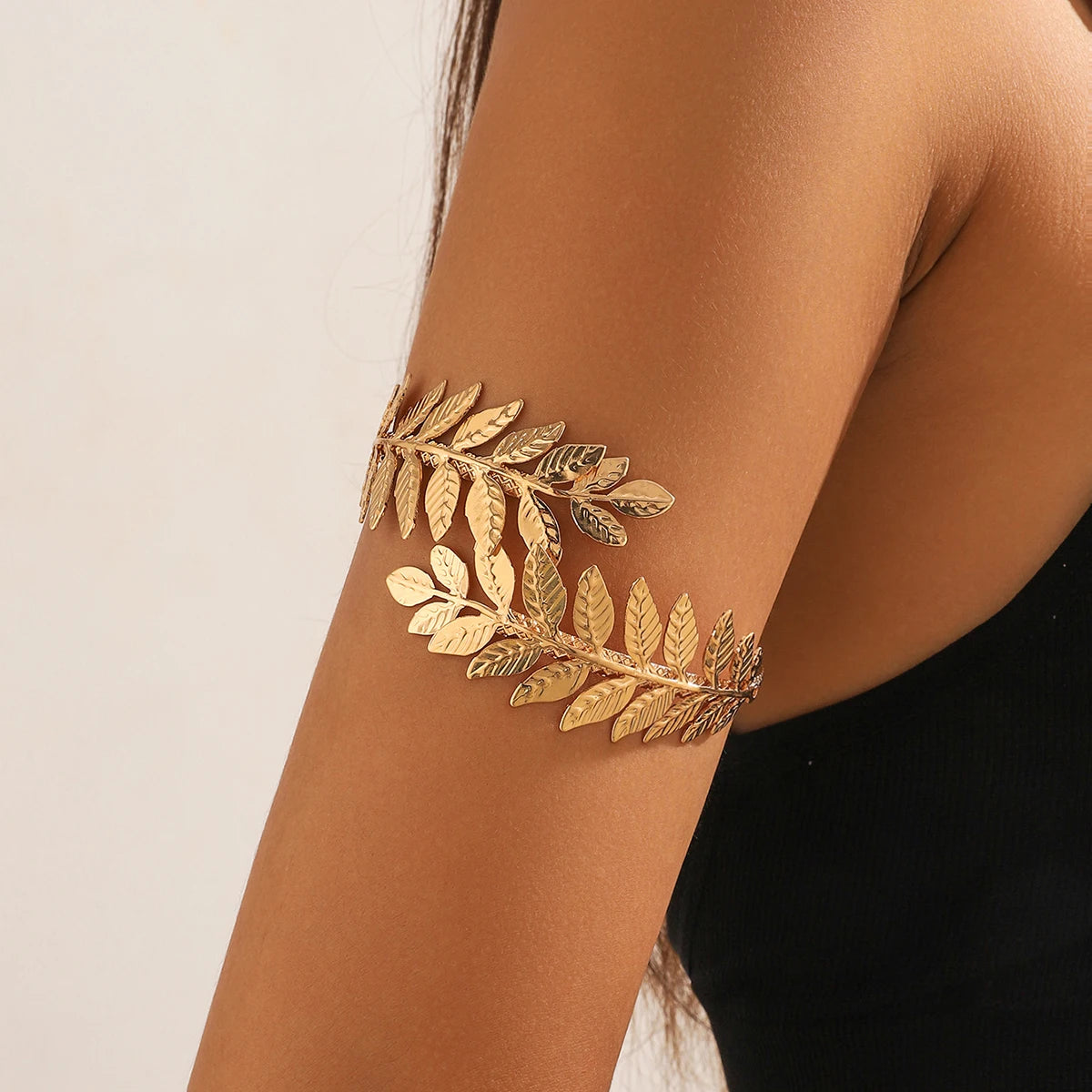 Women's European and American Fashion Gold Geometric Arm Chain Bracelet