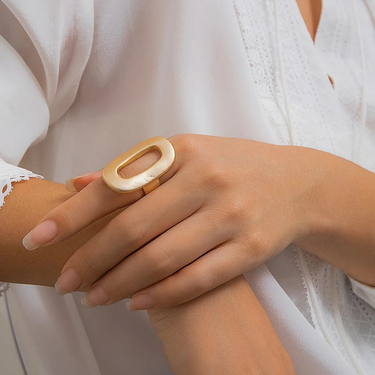 Exaggerated Big Hollow Out Geometric Oval Rings for Women Adjustable