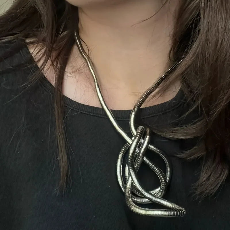 Men and Women Punk Hip-hop Style Snake Necklace Collarbone