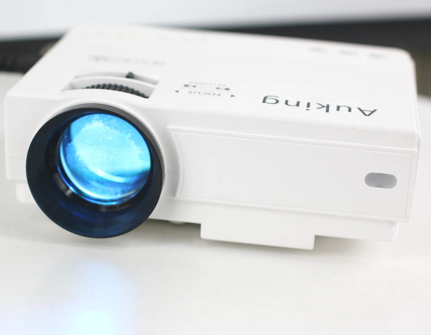 mini projector 1080P full HD projector 4k LCD home theater projector short throw projector 4k