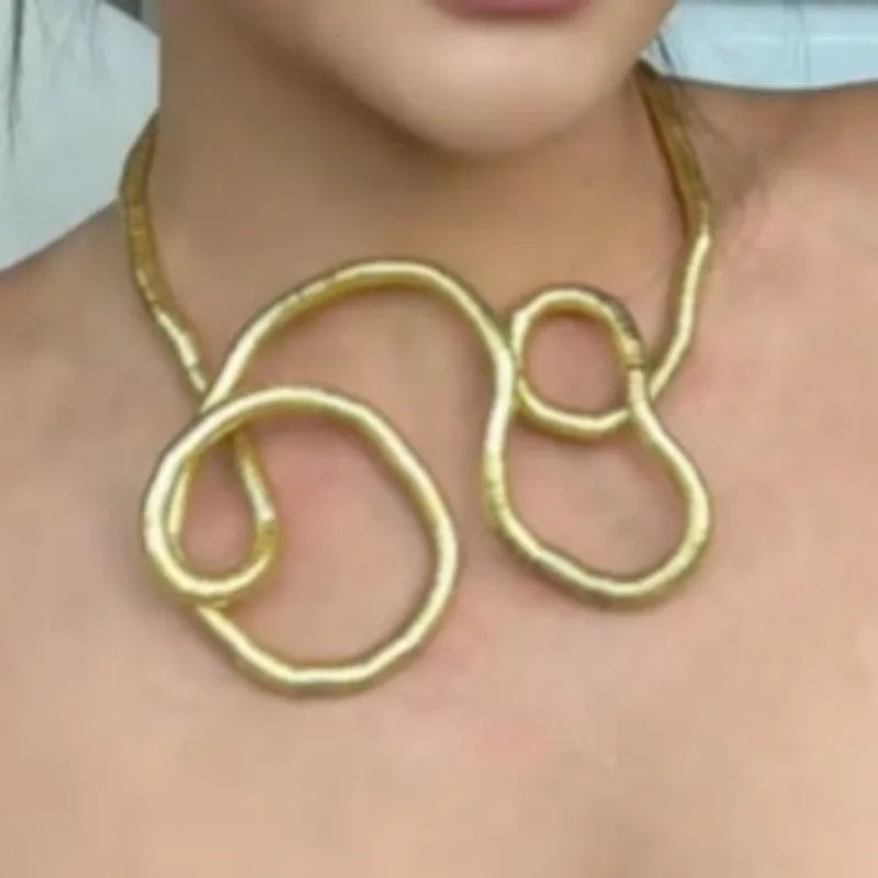 Men and Women Punk Hip-hop Style Snake Necklace Collarbone