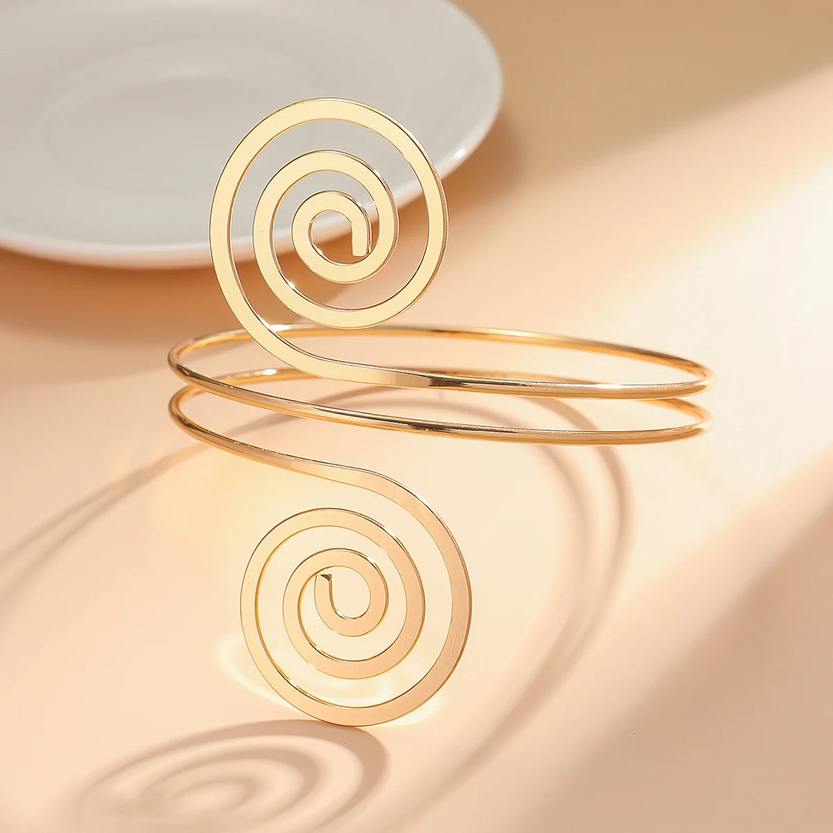 Women's European and American Fashion Gold Geometric Arm Chain Bracelet