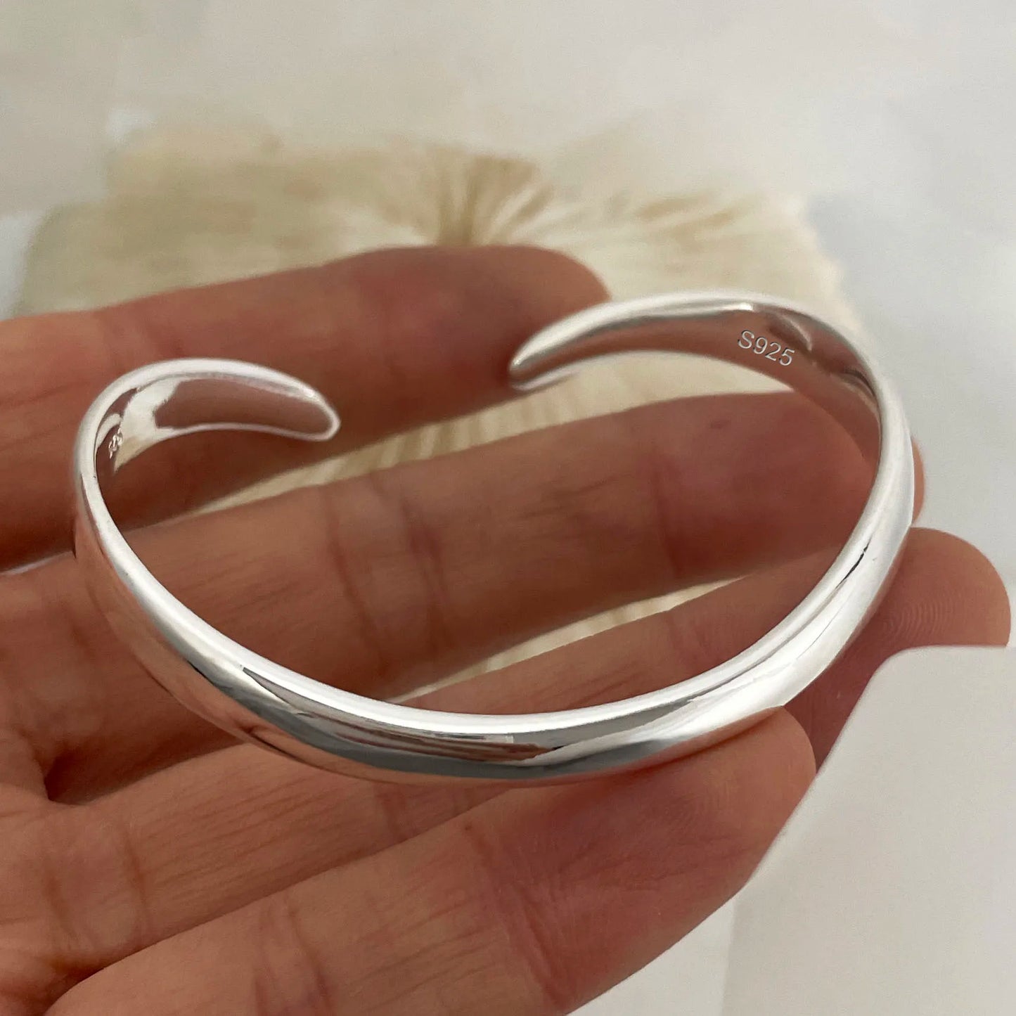 100% Solid 925 Sterling Silver Metal Bracelet  Buy one Get One FrEE🔥