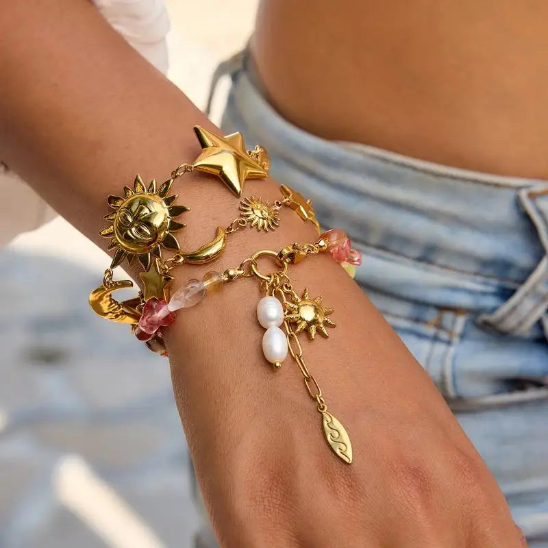 Elegant Star Moon Casual Bracelet with Sun Pendant - BOGO 🔥