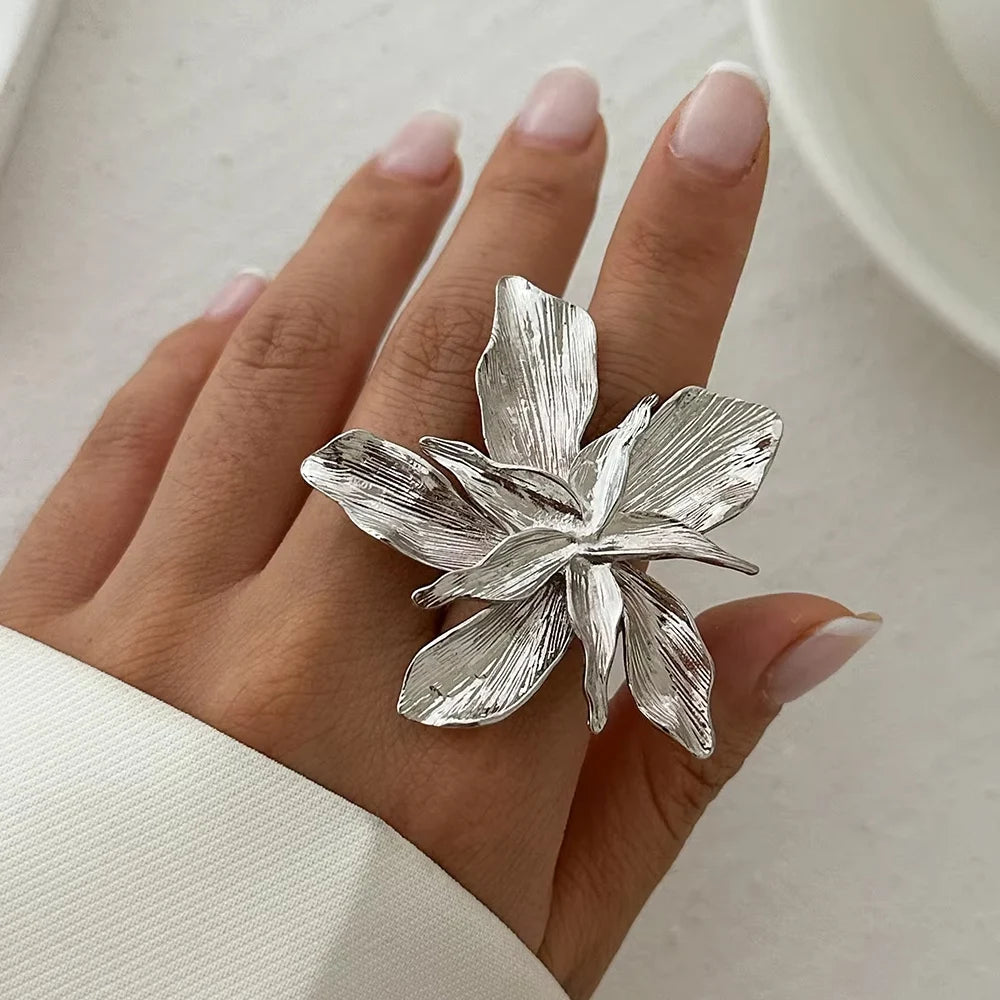 Exaggerated Bilayer Big Flower Ring for Women - Buy One Get One Free. 🔥