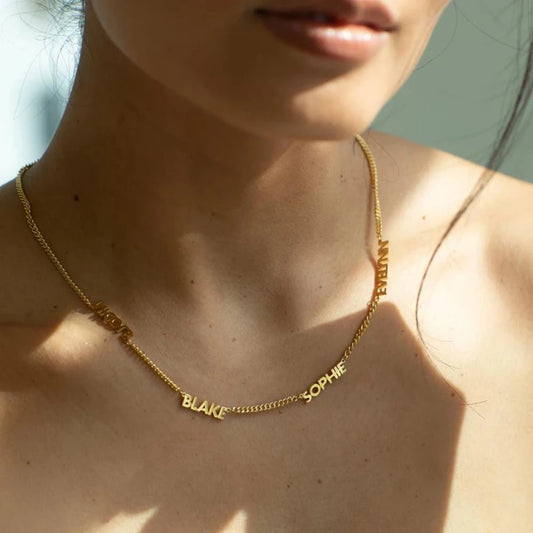 Multiple Name Necklace – Personalized Letter Pendant, Minimalist Gift for Mom