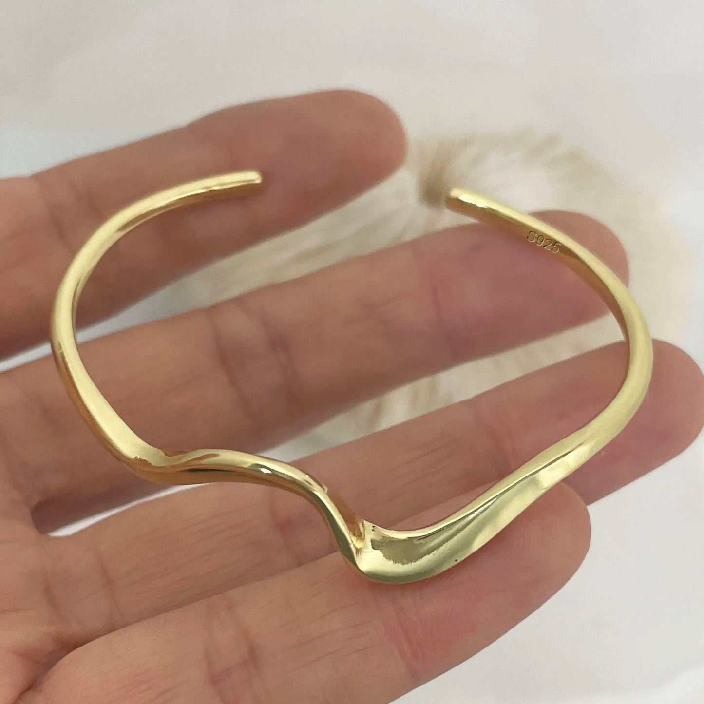 100% Solid 925 Sterling Silver Metal Bracelet  Buy one Get One FrEE🔥