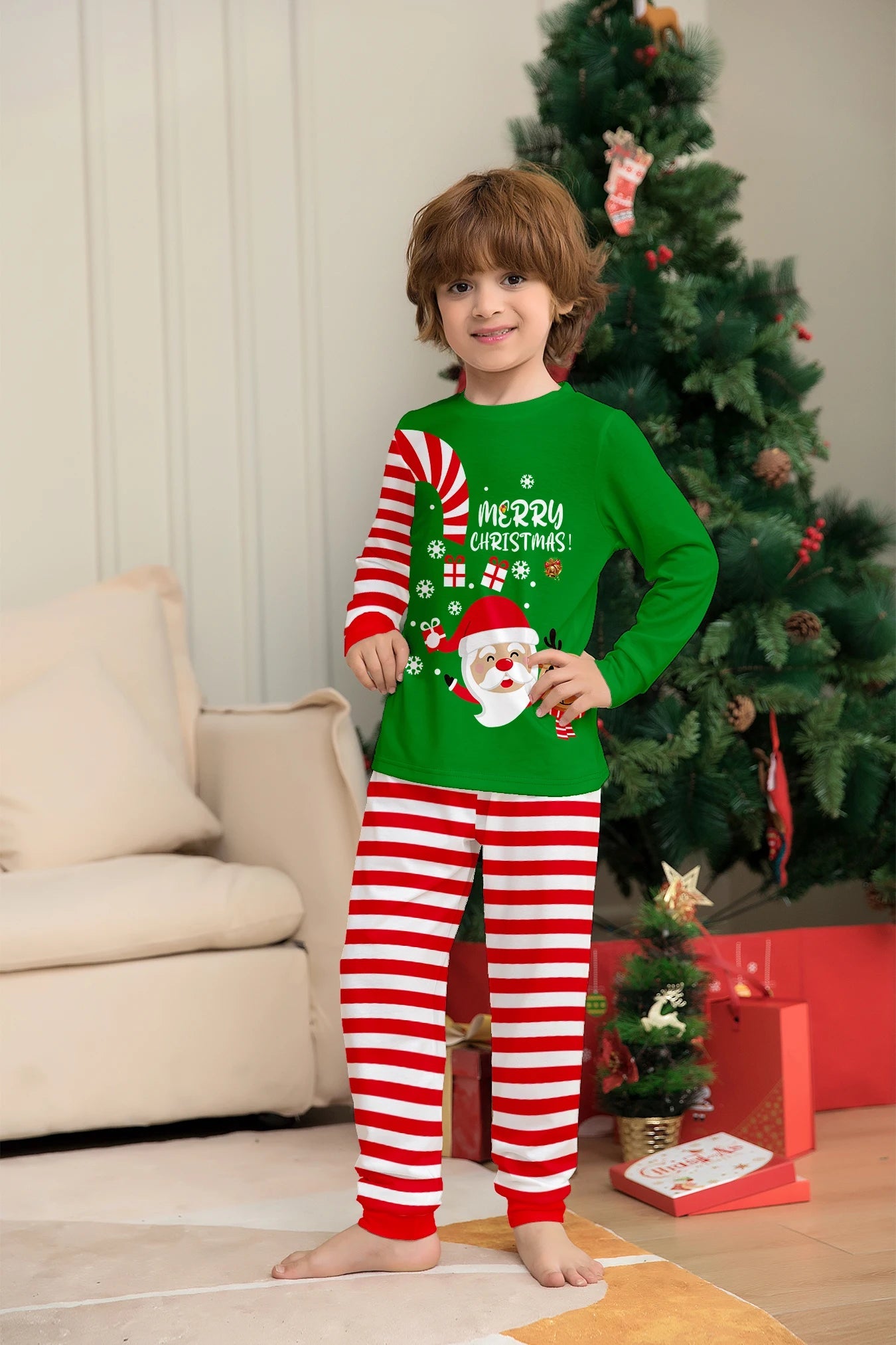 Cozy Xmas Pajamas for Kids - Santa, Reindeer & “MERRY CHRISTMAS!” - BeeBeeBuys