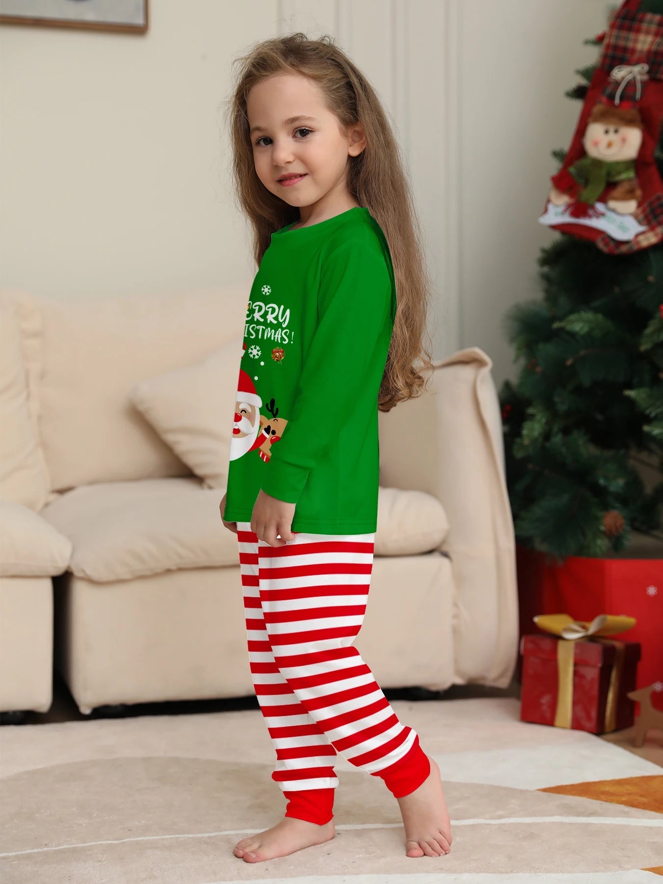 Cozy Xmas Pajamas for Kids - Santa, Reindeer & “MERRY CHRISTMAS!” - BeeBeeBuys