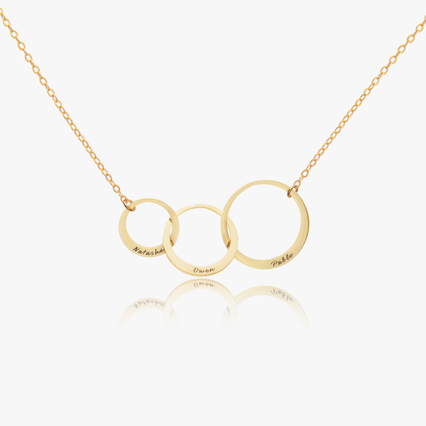 Engraved Triple Circle Name Necklace – Personalized Family Keepsake - BeeBeeBuys