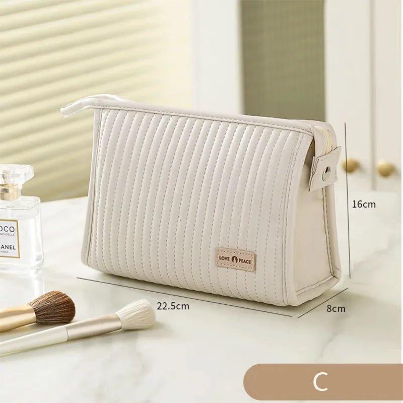 Large Capcity Makeup Pouch Cosmetic Bags For Women - BeeBeeBuys