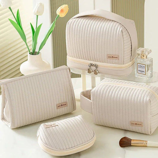 Large Capcity Makeup Pouch Cosmetic Bags For Women - BeeBeeBuys