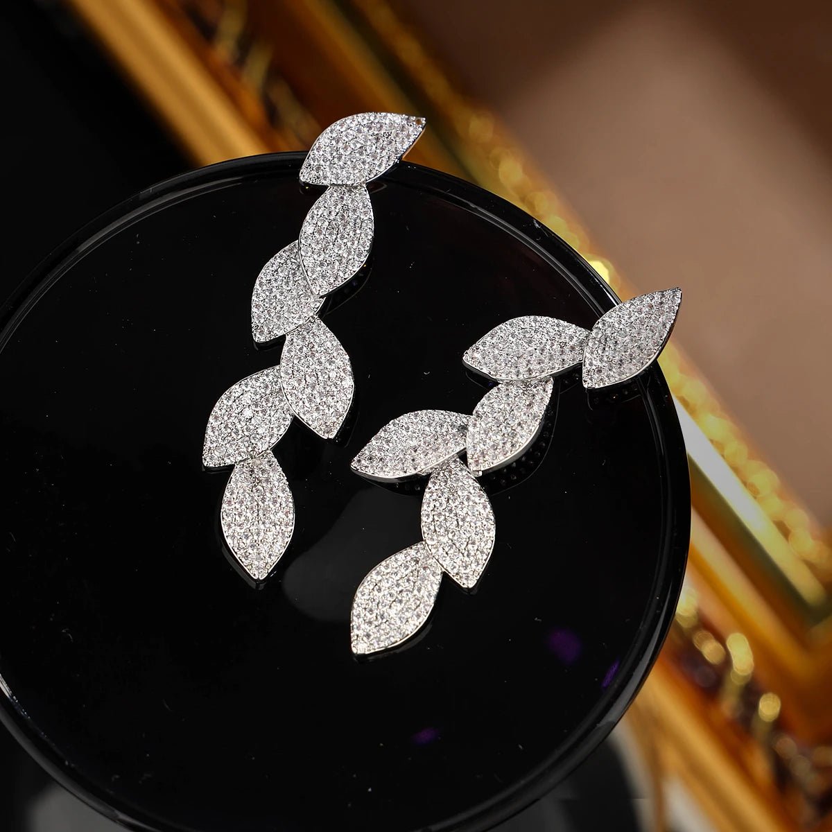 leaf petal wedding earrings inlaid with AAAAA zircon pendant - BeeBeeBuys