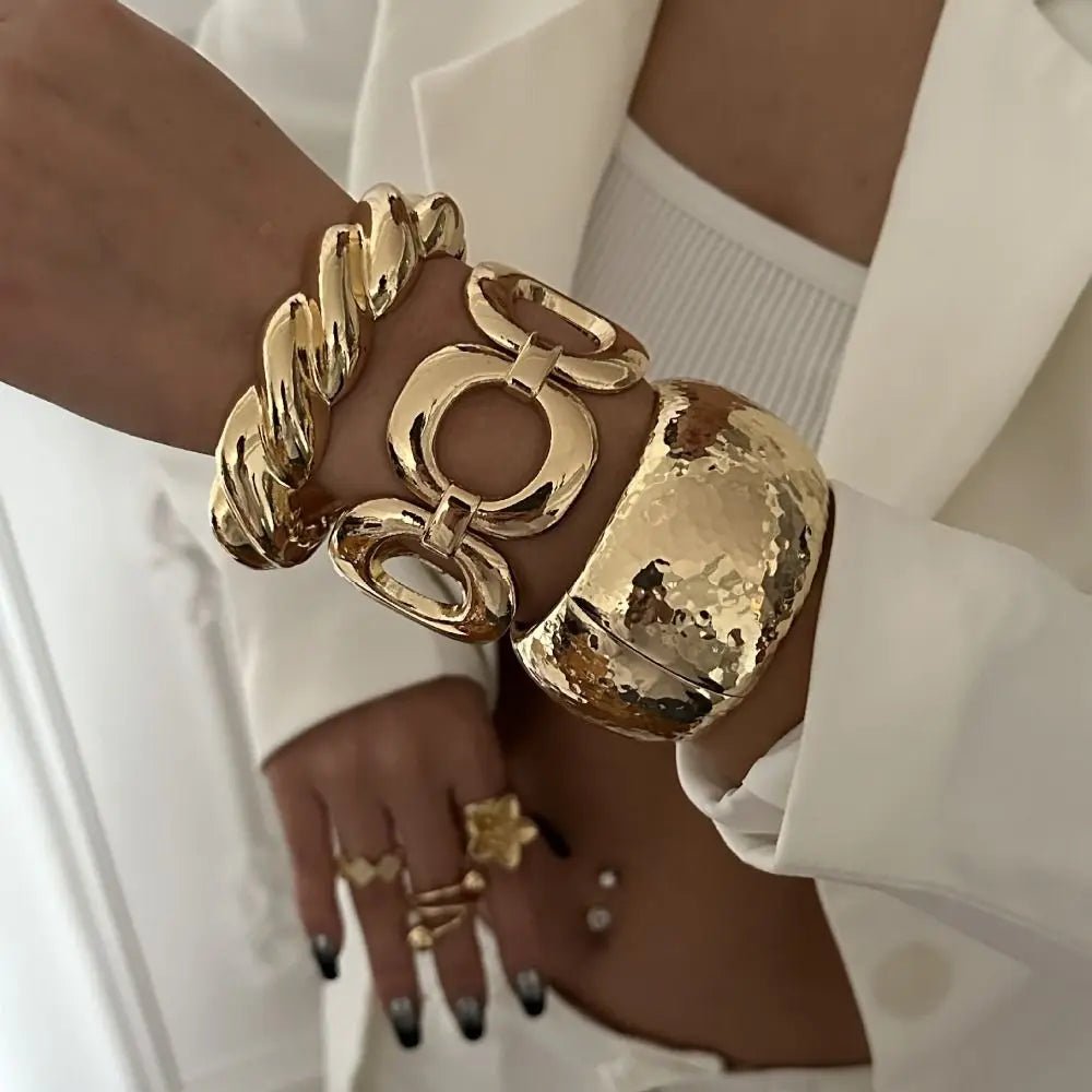 Vintage Metal Alloy Hollow Round Cuff Wide Banglestric Spring Bangles - BOGO 🔥 - BeeBeeBuys